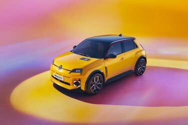 Renault R 5 Sürücüleri Dikkat: Zamanla Ortaya Çıkan Sorunlar ve Basit Müdahale Yöntemleri